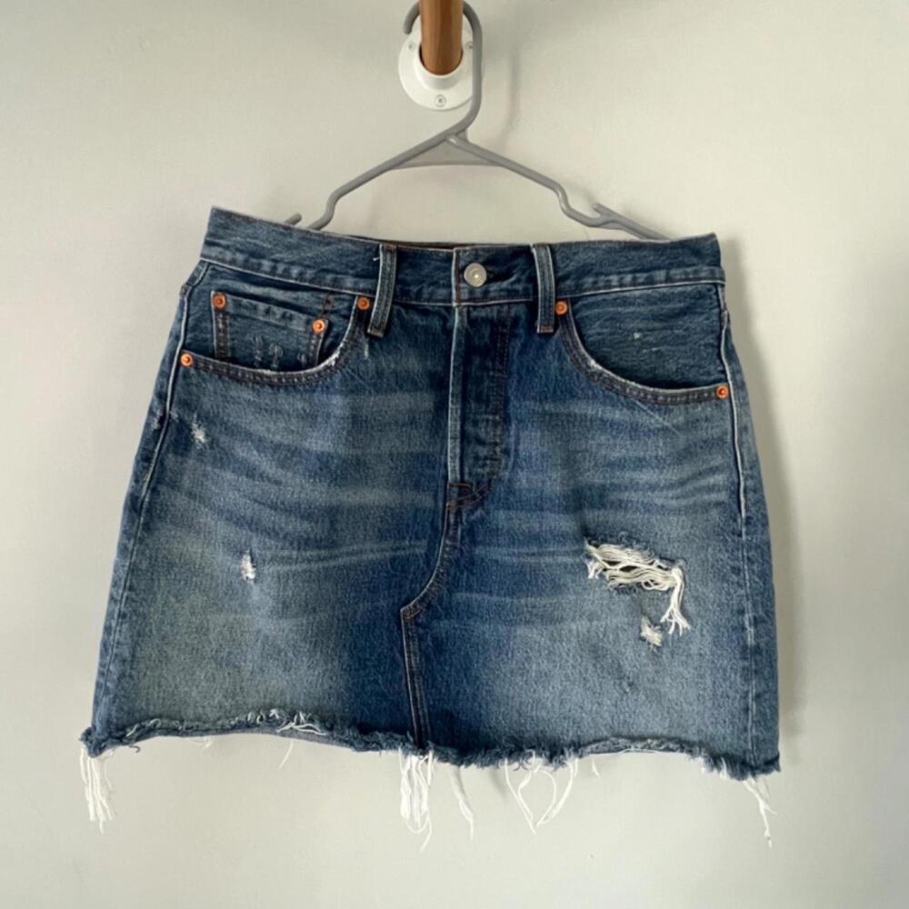 Vintage Levi's Denim Skirt - Waist 30"